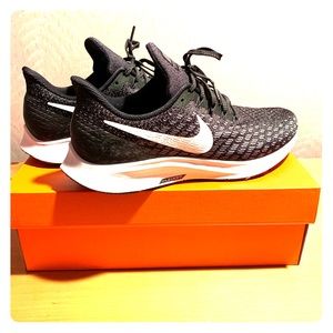 Nike Air Zoom Pegasus 35 flyease